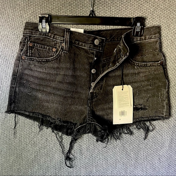 Levi’s 501 Mid-rise Shorts - Picture 4 of 6